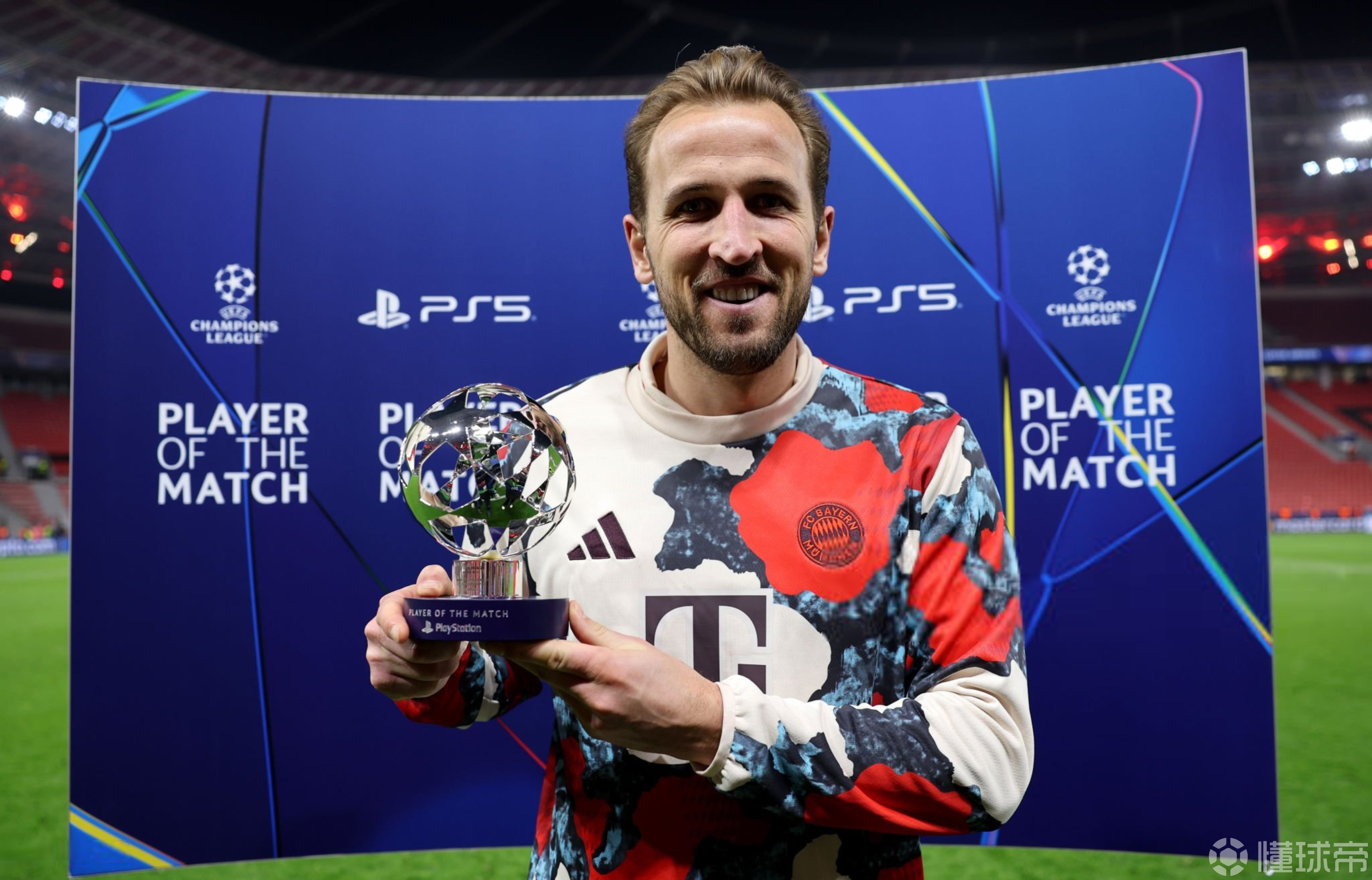 亚博体育-关于凯恩在阿森纳比赛中高光表现罗马主帅复盘备战西甲，现场解说直呼：集结日俄克拉荷马雷霆备战NBA常规赛的信息